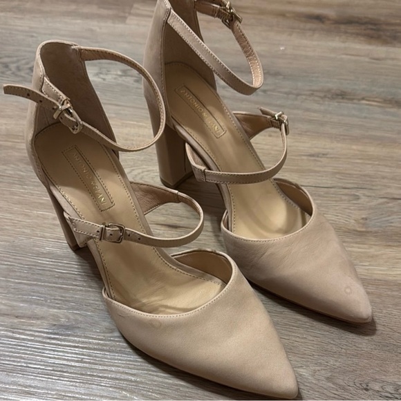 Antonio Melani Nude Ankle Strap Block Heel Pumps 9M - Picture 2 of 12